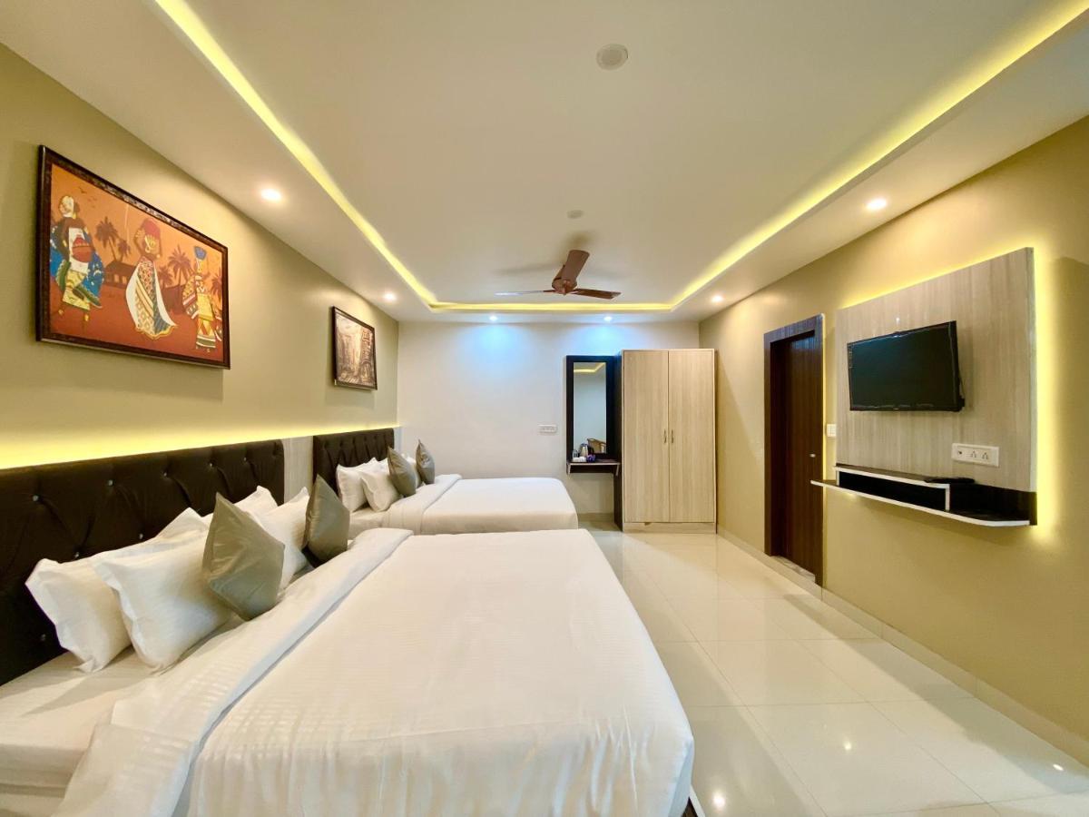 Hotel Kavita Palace Lansdowne Buitenkant foto