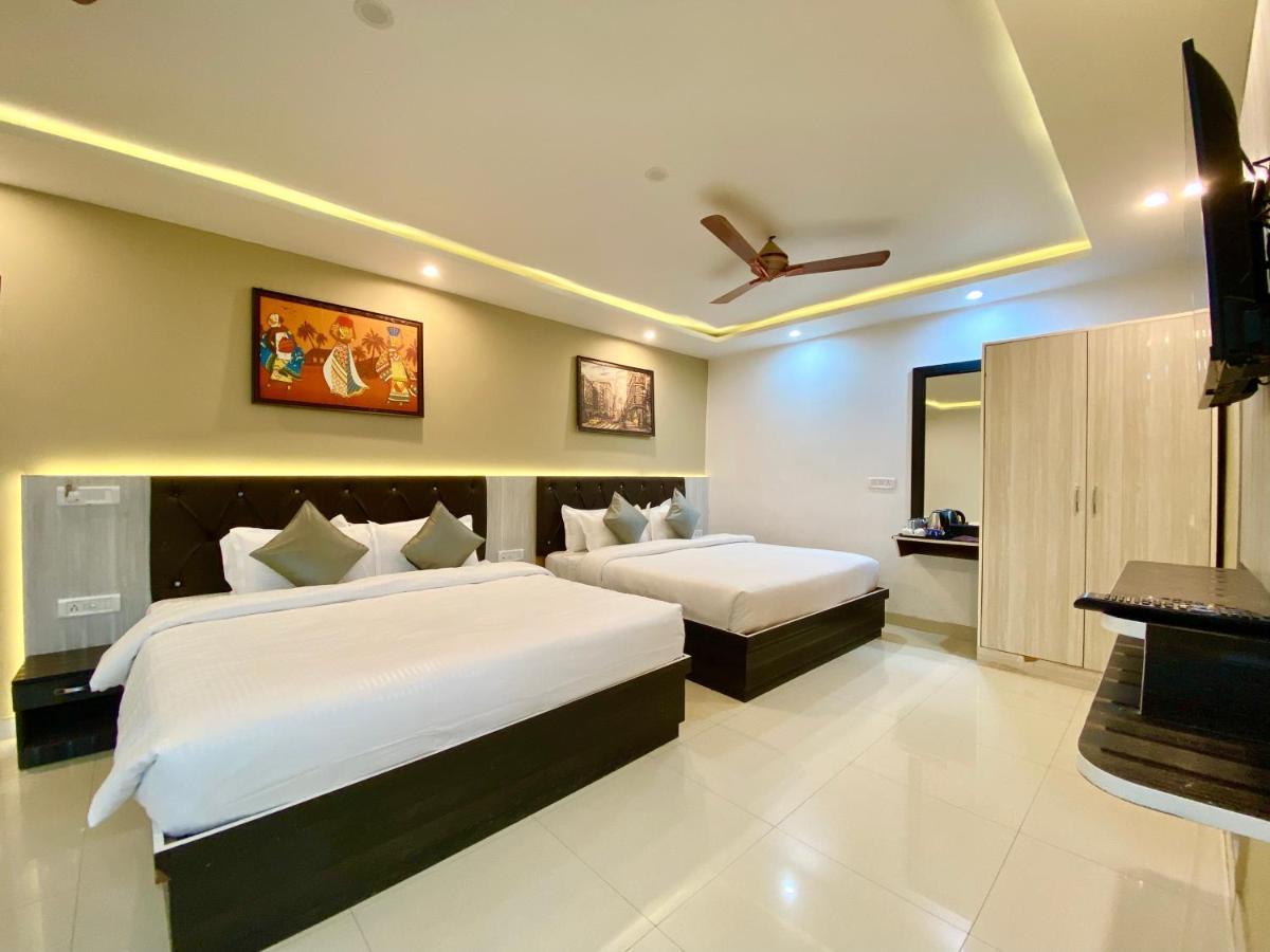 Hotel Kavita Palace Lansdowne Buitenkant foto
