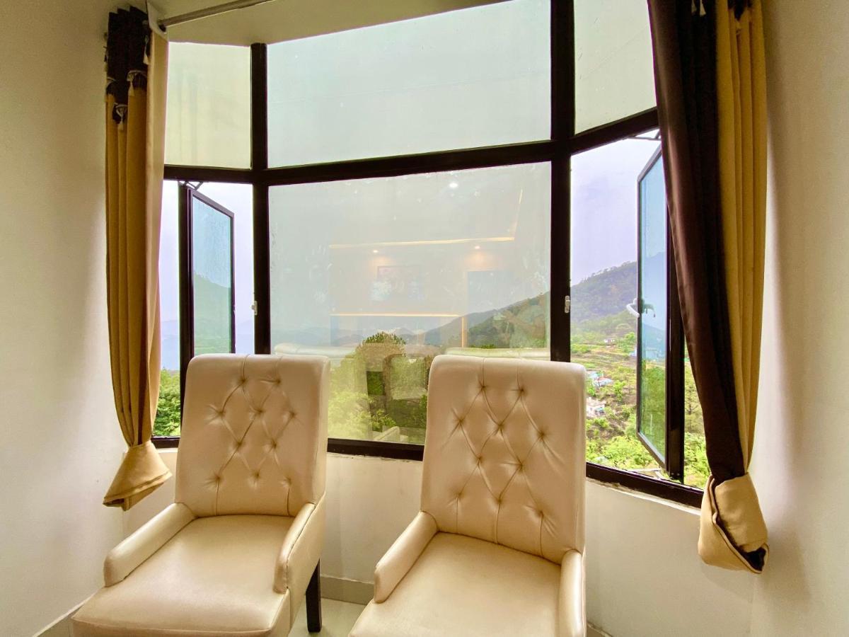 Hotel Kavita Palace Lansdowne Buitenkant foto