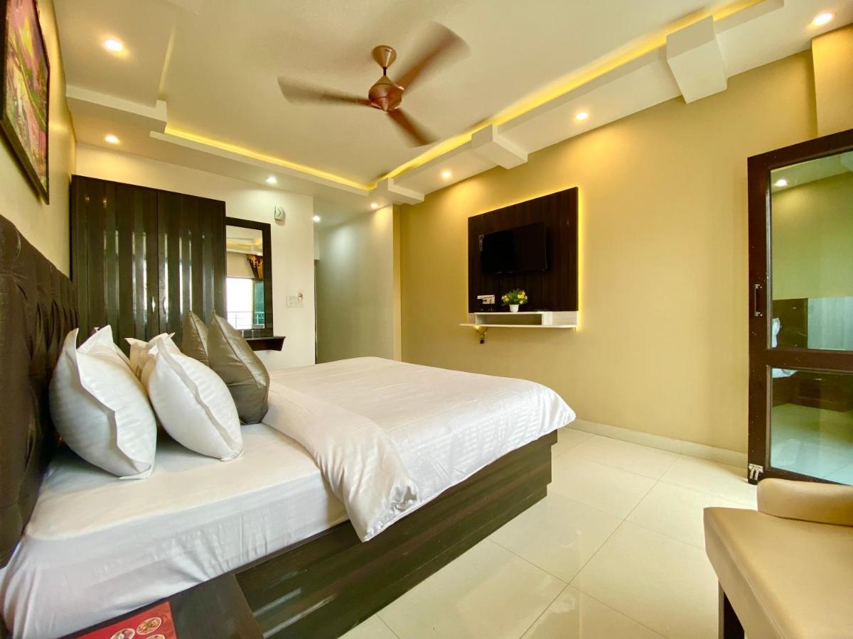 Hotel Kavita Palace Lansdowne Buitenkant foto